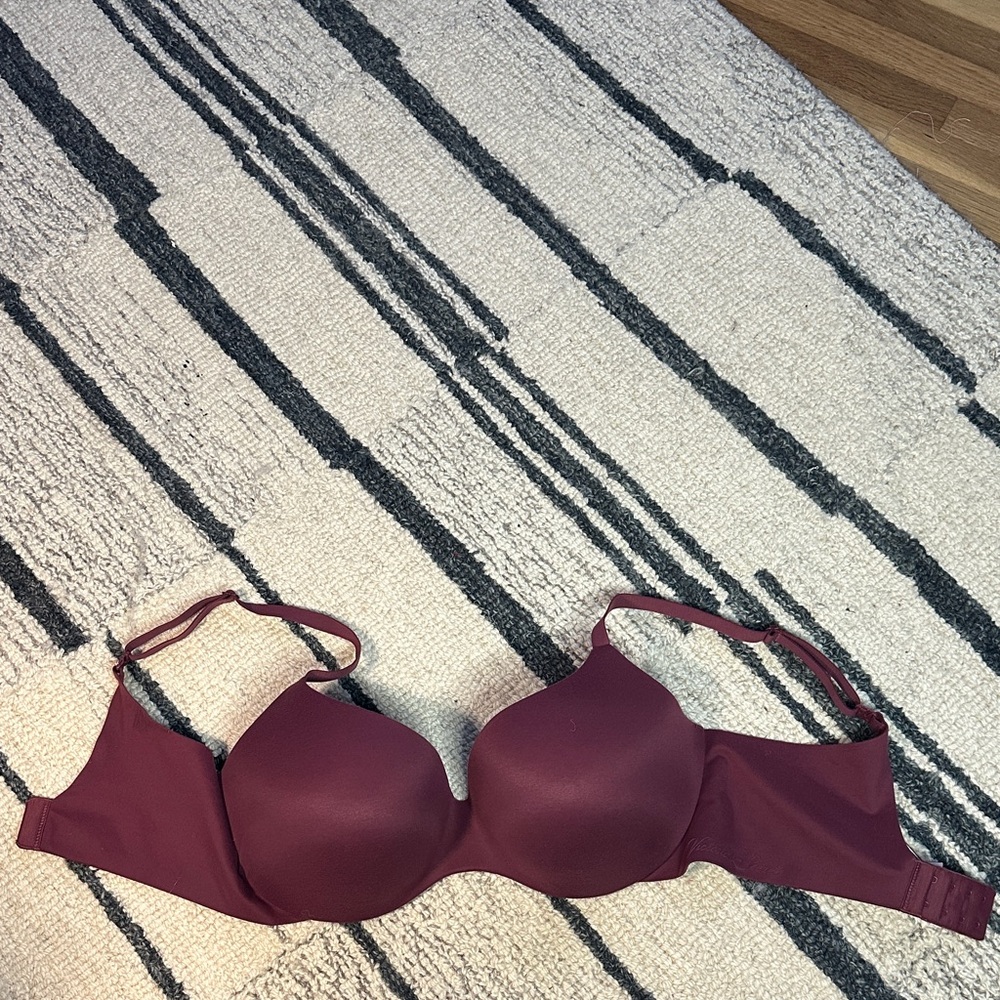 Victoria’s Secret Burgundy Bra